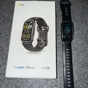 P900 Fitness Tracker Watch